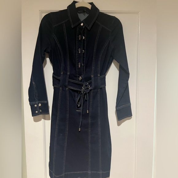 White House Black Market WHBM Jean/Denim Dress. LIKE NEW 2P. - Picture 3 of 10